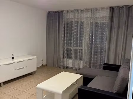 location meublée appartement 2 pièces 50 m² à annemasse (74100)  1 350 €