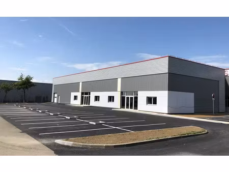 local d'activités à louer rambouillet zac bel air