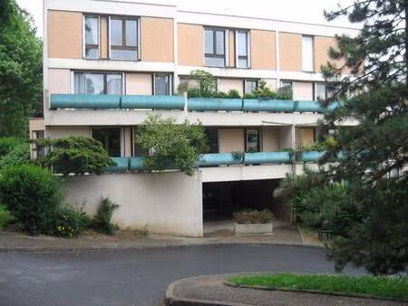 location appartement 4 pièces à rouen quartiers ouest (76000) : à louer 4 pièces / 95m² ro