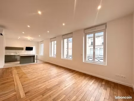 3 pièces en cœur de ville entièrement refait à neuf