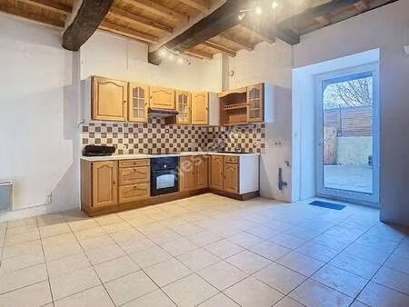 location maison à quimper (29000) : à louer / 69m² quimper
