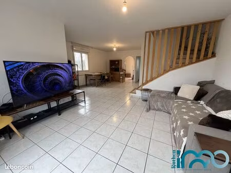 maison 5 pièces 104 m²
