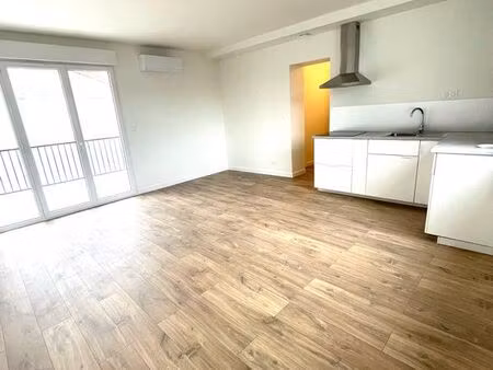 t2 neuf avec terrasse 20m2