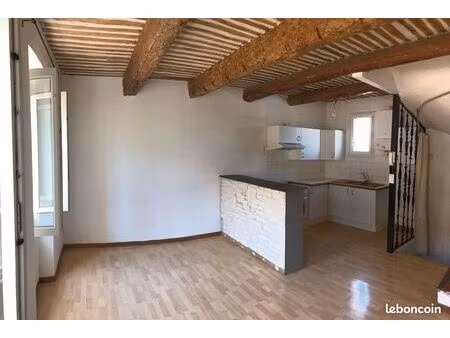 appartement lumineux eyguières