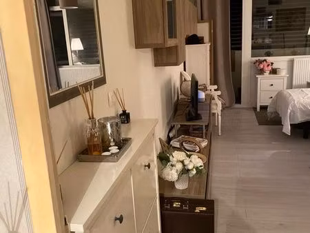 studio très agréable tout meublé 36 m2 balcon parking bus pour geneve à 1 mn