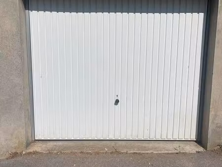 loue garage centre ville fismes