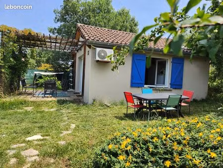 maison ruoms a louer 1 à 2 personnes