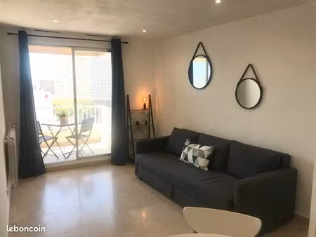 1 pièce • 23 m2 . marseille 13005 quartier 5e arrondissement