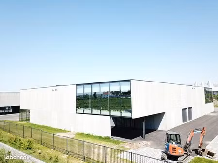 a louer entrepot 650 m²