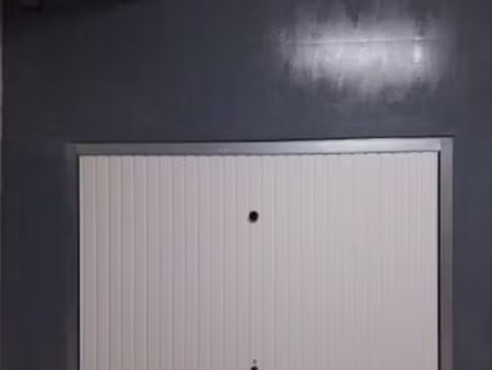 location grand garage fermé dans rce sécurisée a balaruc