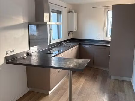 appartement t3 - 2022  libre 1er mars