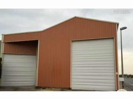 hangar stockage 220 m² grande hauteur –