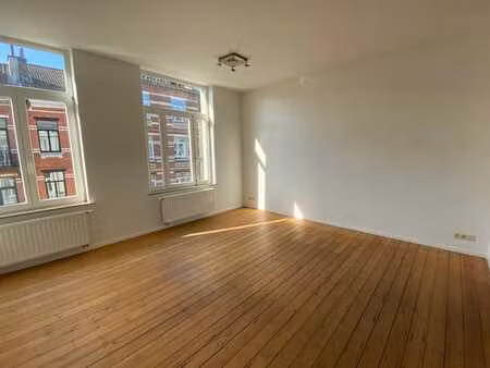 appartement renové a louer