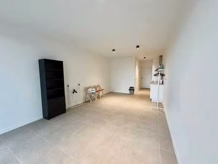 studio met terras inclusief kelderberging