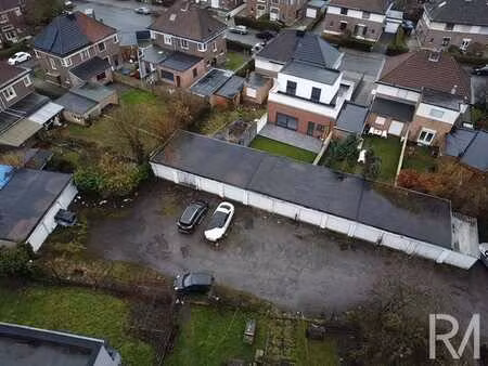 lot de 15 garages + 1 emplacement à st walburge