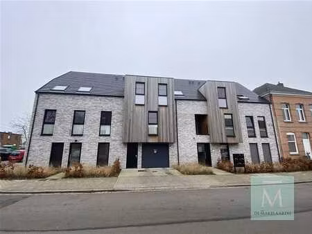 parking/boxe de garage