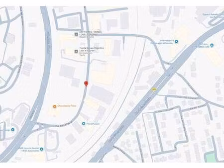 local d'activités à vendre