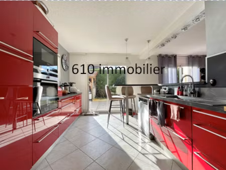 vente maison à caen (14000) : à vendre / 196m² caen