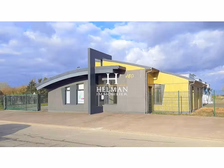 location locaux professionnels 7 pièces 424 m² à mazinghem (62120)  1 860 €