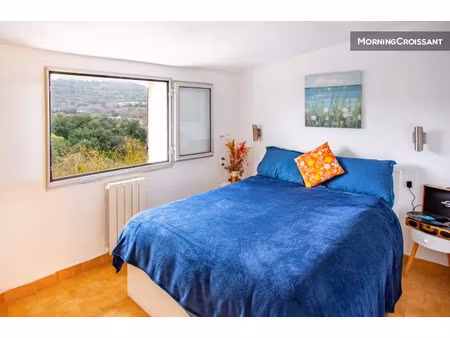 location meublée maison 3 pièces 48 m² à gabian (34320)  640 €