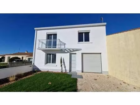 vente maison aux sables-d'olonne (85100) : à vendre / 119m² les sables-d'olonne