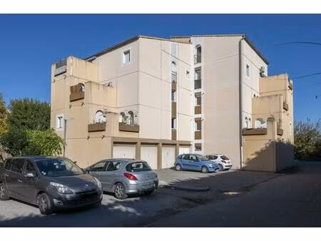 location commerce 15 m² à l’isle-sur-la-sorgue (84800)