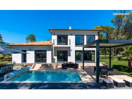 terrain 1200 m² aix-en-provence