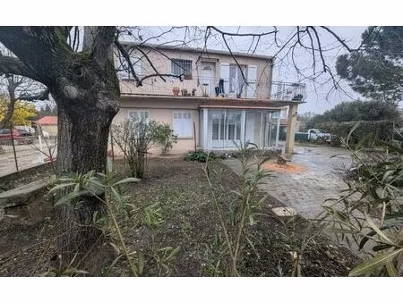 location appartement  m² t-4 à meynes  892 €