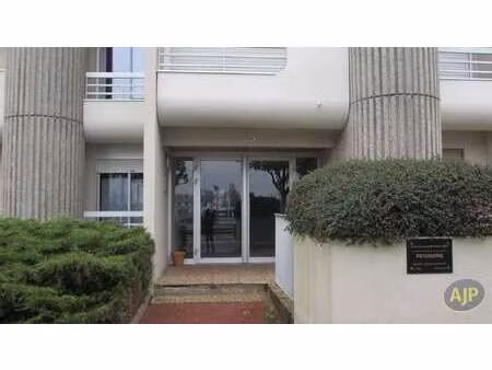 vente appartement 4 pièces à pont-rousseau (44400) : à vendre 4 pièces / 76m² pont-roussea