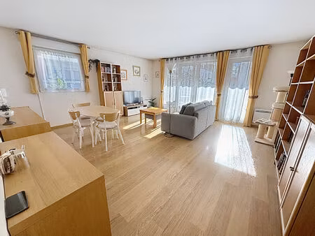 appartement 4 pièces - 91m² - 1 box - villejuif (94800)