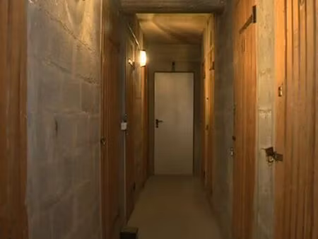 cave à louer 6 mts2 métro rue de la pompe