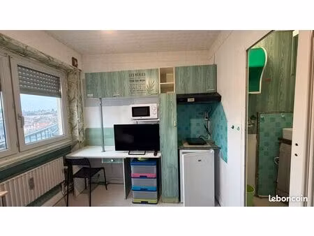 studio meublé libre de suite prêt à emménager