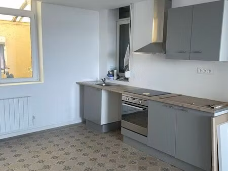 appartement 130 m² refait à neuf - premier locataire