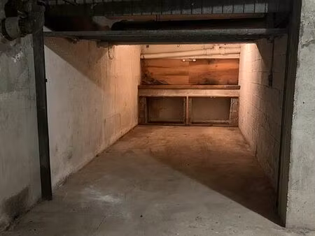 garage à louer
