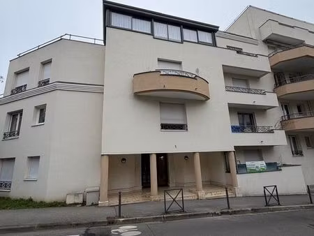 studio 1 pièce 31 m²