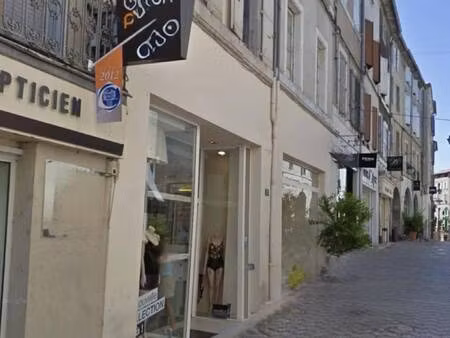 local commercial à vendre