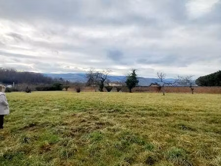 terrain constructible viabilisé à vendre