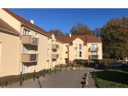 location appartement  m² t-2 à bures-sur-yvette  950 €