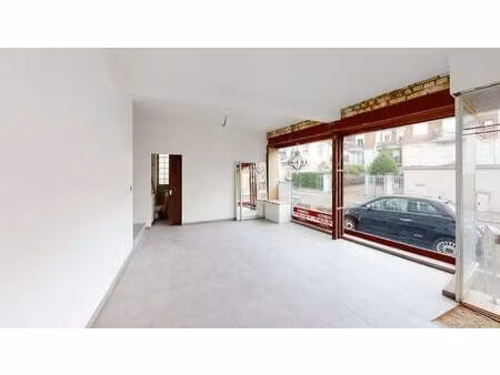 local commercial à vendre