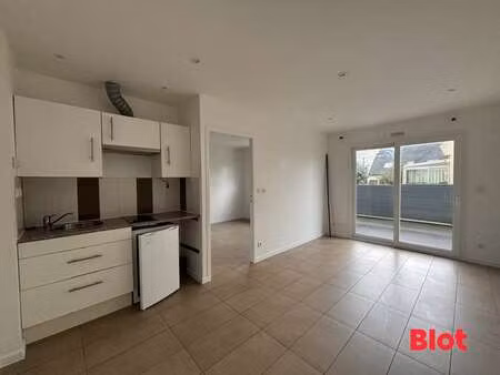 location appartement 2 pièces à guipavas (29490) : à louer 2 pièces / 30m² guipavas
