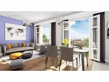 beau t3 avec balcon et parking en plein centre de gujan