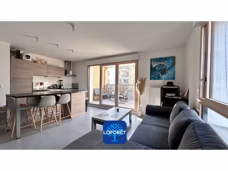 appartement saint priest 3 pièce(s) 60.46 m2