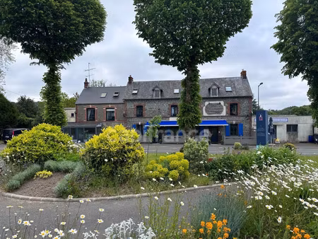 fonds de commerce à vendre le neufbourg 320m2 109 500€