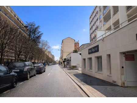 box en sous-sol - vincennes