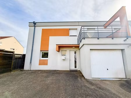 roboto;;;*windev 28.0.263.0;maison familiale 5 pi