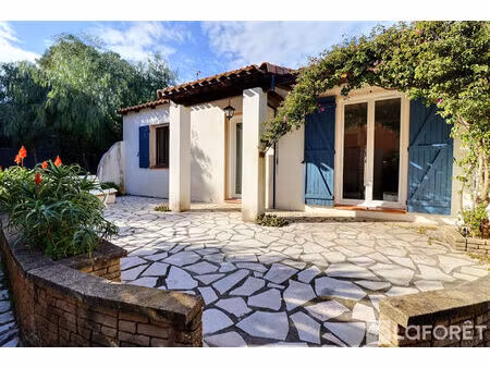 maison de plain-pied la londe les maures proche du centre ville