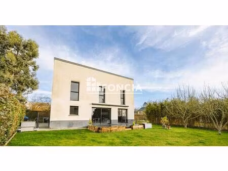 contemporaine au calme