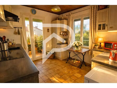 maison saint andre 6 pièce(s) 240 m2