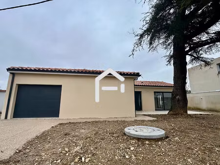 a louer : maison neuve de 105m² avec garage et jardin à toulouse