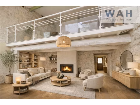 maison de village de caractère avec jardin et dépendance 3